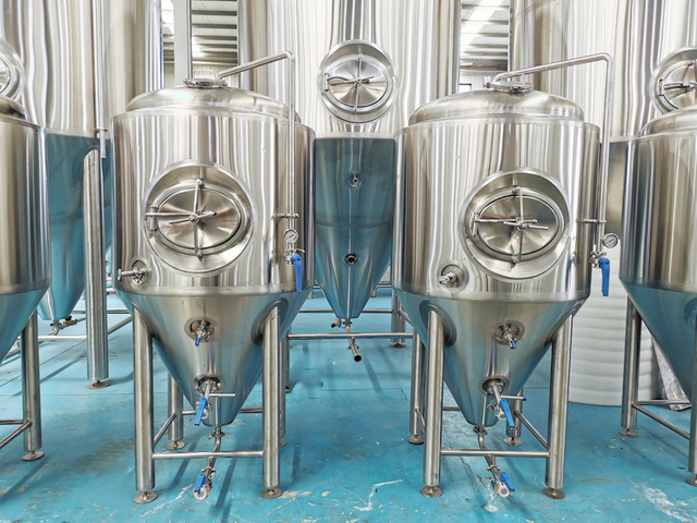 Fermentador de microcervecería 5BBL