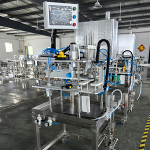 1-1 Máquina de enlatado